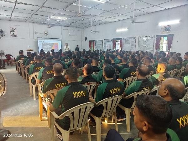 Session at an Air Force station — 52 Air Force workshops reaching 6,764 personnel.